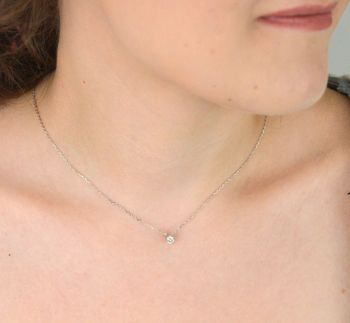 Elegancki srebrny naszyjnik z moissanitem 0,30 ct (4 mm), szlif brylantowy. Srebro 925 z powłoką z rodu i palladu. Certyfikat GRA. Biżuteria Brizzling Jewels z pudełkiem (4).JPG