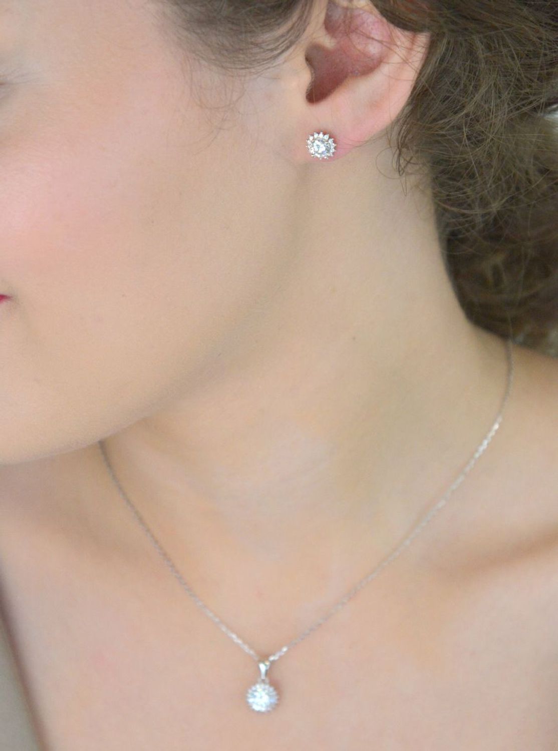 Kolczyki srebrne z moissanitem 0,50 ct – model BME008  Brizzling Jewels.jpg