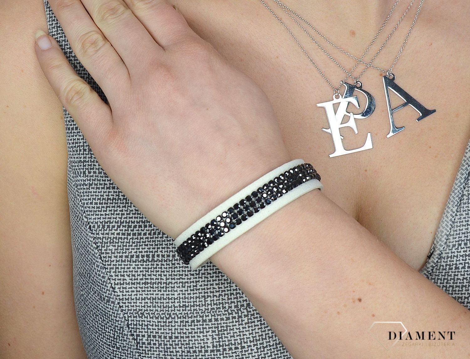 Bransoletka skórzana biała z czarnymi z kryształkami Swarovskiego Spark BMESH3WJ.jpg