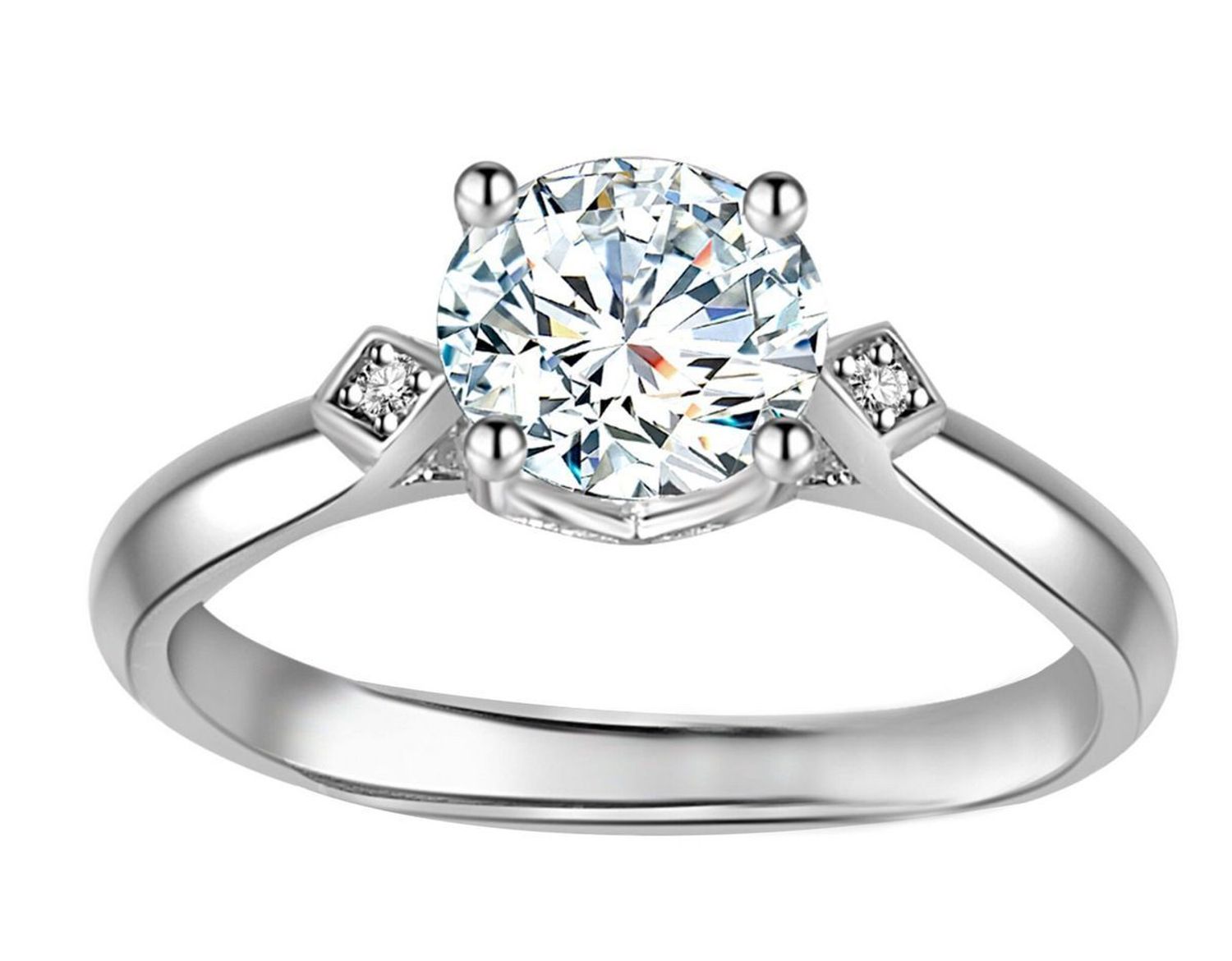 Pierścionek srebrny z moissanitem 6,5 mm w czterech łapkach – CQ BMR050-6,5  Elegancja i blask (1).jpg