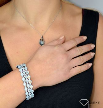 Bransoletka błękitna z jasnymi kryształkami Swarovski Tres Puntos White Opal, Light Sapphire. Bransoletka błękitna z jasnymi kryształkami Swarovski Tres Puntos White Opal, Light Sapphire (2).JPG
