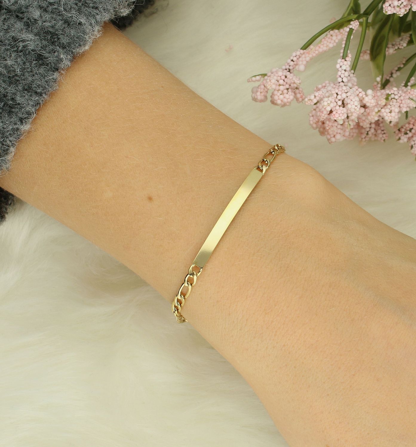 Bransoletka stalowa z blaszką pozłacana figaro Brosway Essential BNL060...jpg