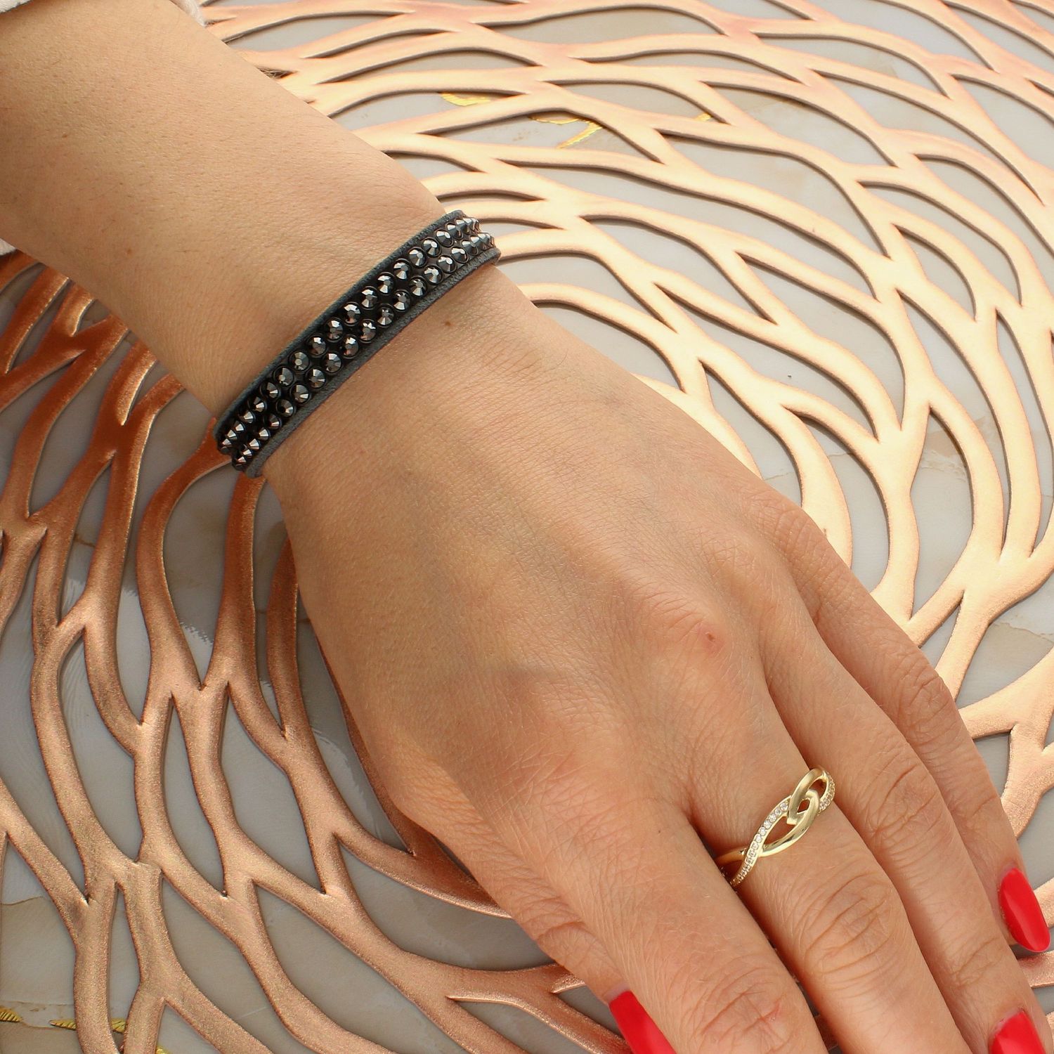 Bransoletka SPARK Swarovski z opalizującymi kryształami Swarovski BNTEX2HJ..jpg