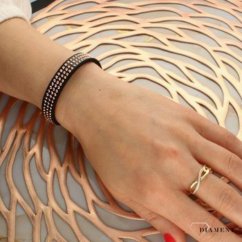 Bransoletka damska Spark Beautiful Rainbow kryształki Swarovski BNTEXC3CZRG. Oryginalna i stylowa bransoletka damska marki Spark to ciekawa biżuteria z efektownym połączeniem materiału i luksus.jpg