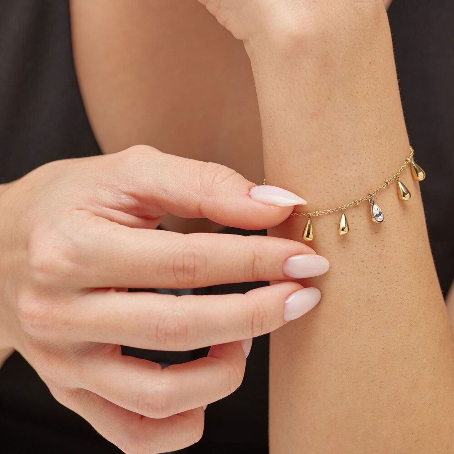 Bransoletka damska Brosway Perfect BPC20 – stal chirurgiczna, złoty PVD, zawieszka z kryształem brosway.jpg