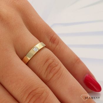 Pierścionek złoty DIAMENT żółte złoto, diament, szeroka obrączka BPI2854.jpg