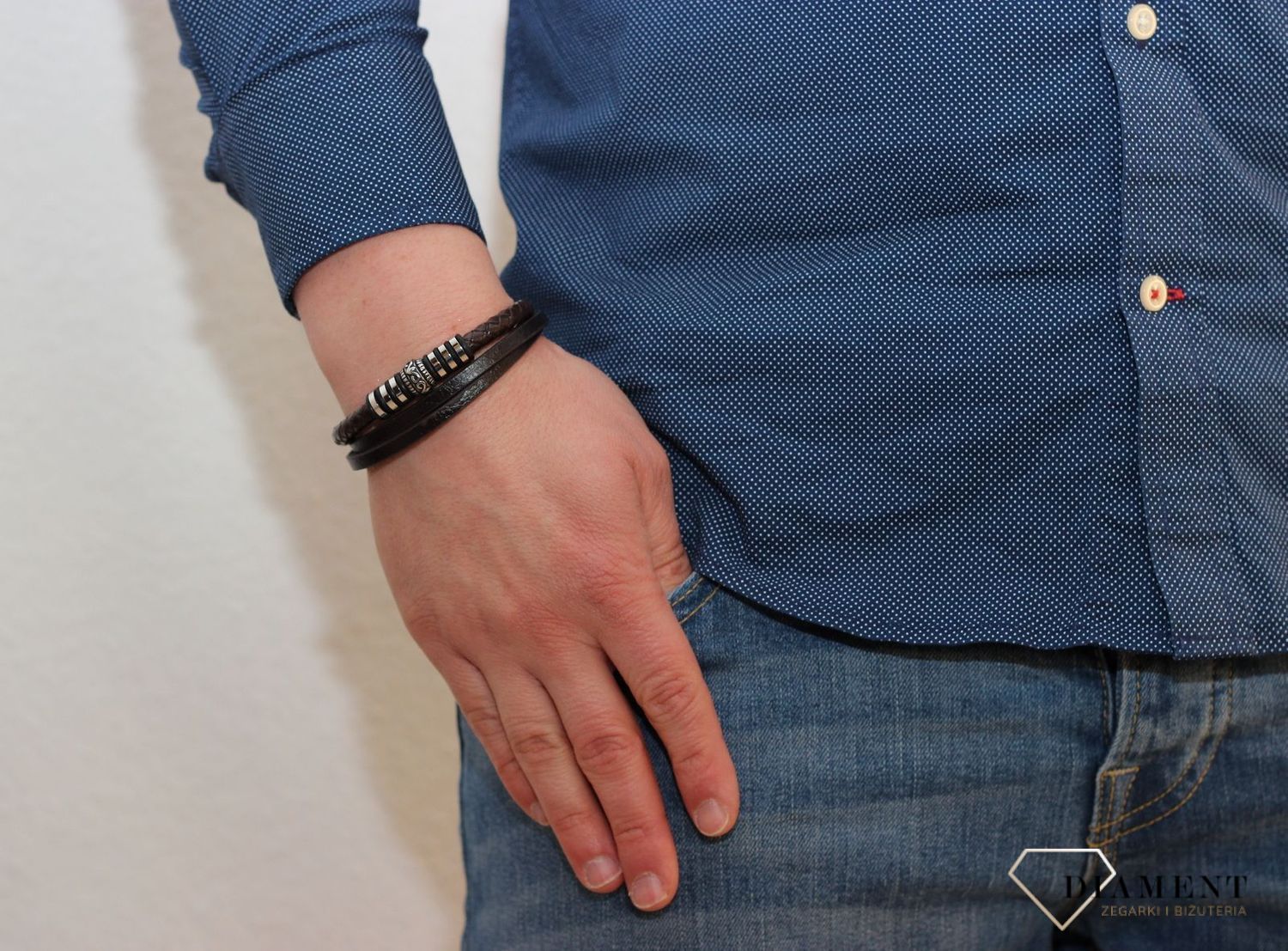 Skórzana bransoletka męska w kolorze brązowym BRA-000000-320-STAL.jpg