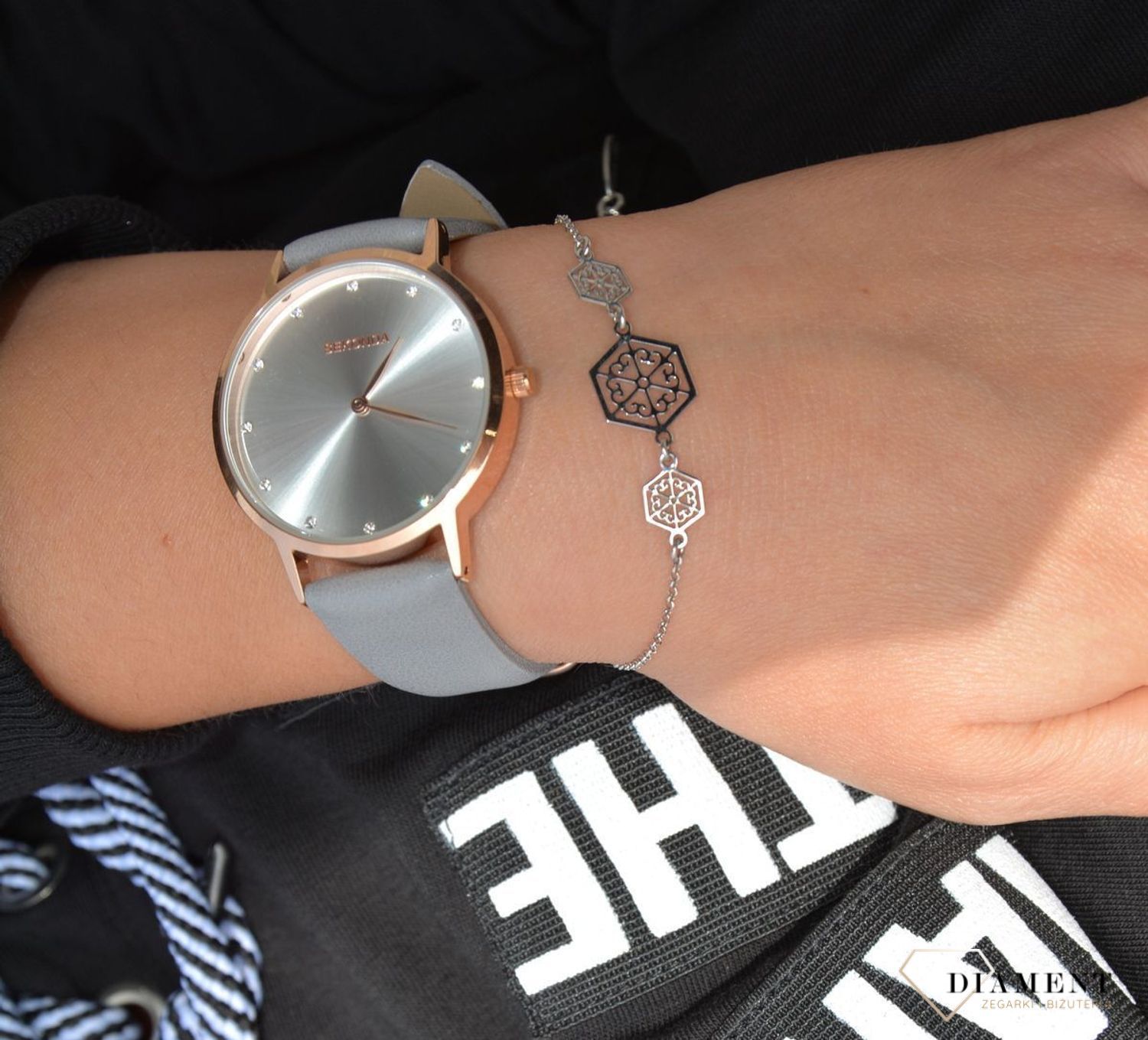 Bransoletka ażur srebrna BRA-000000-623-925 (1).jpg