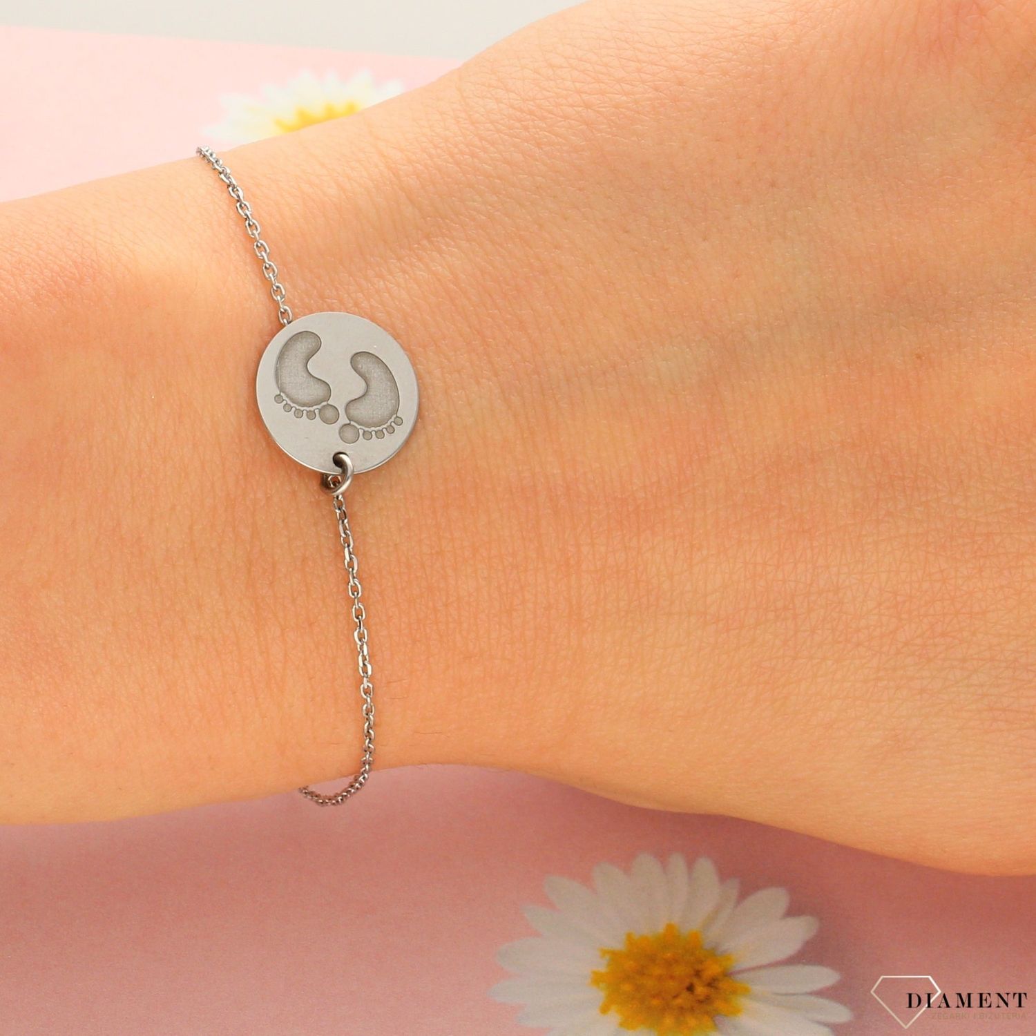 Bransoletka celebrytka stópki BRA-000000-625-925 (2).jpg