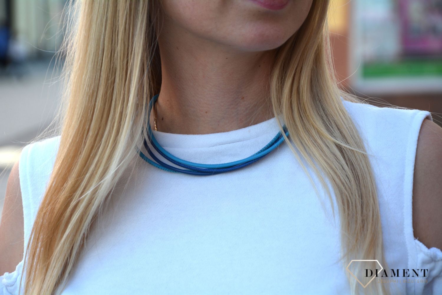 Bransoletka damska skórzana to świetny dodatek, który można nosić do codziennych stylizacji i eleganckich strojów. Idealne na prezent dla kobiet..jpg