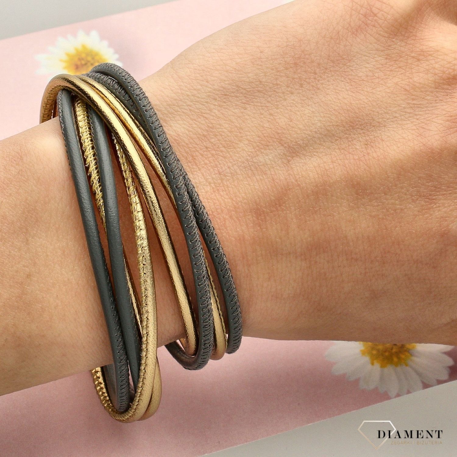 Bransoletka damska skórzana w kolorze grafitowym i złotym 2240030010.jpg