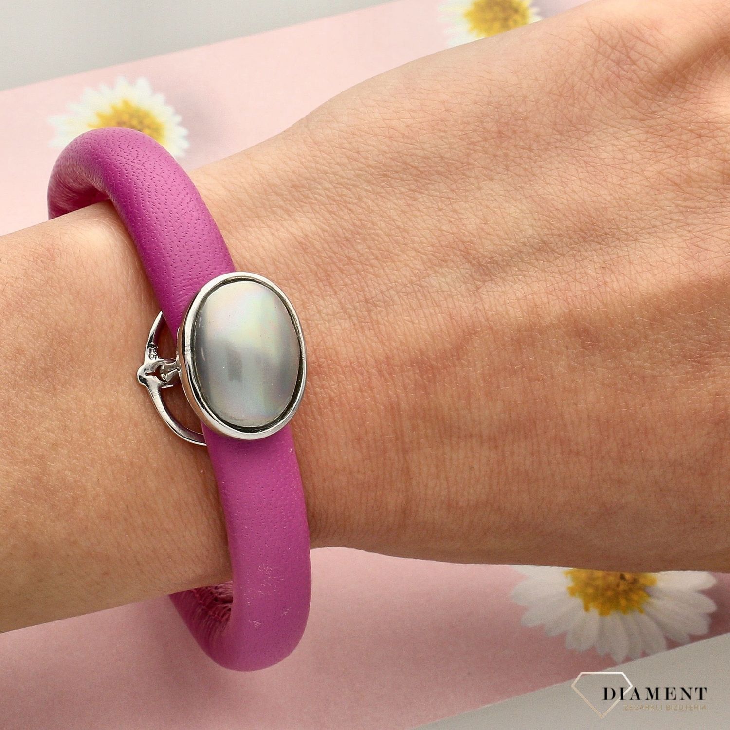 Bransoletka damska skórzana kolor różowy BRA-000000-665-SKÓRA (1).jpg