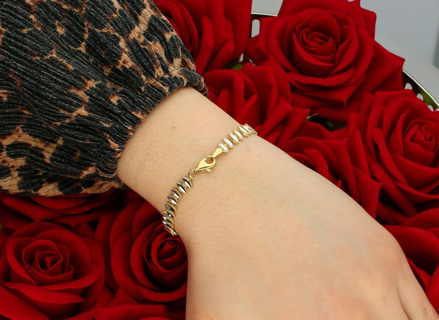 Złota bransoletka damska 333 Złoty blask elegancji ..jpg