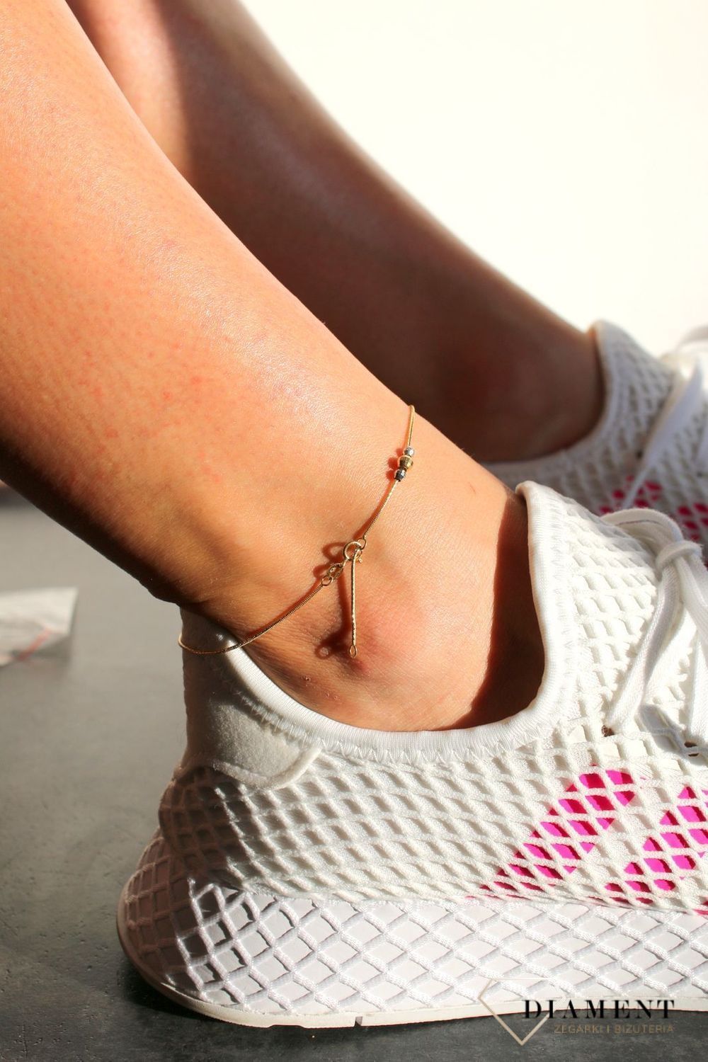 Złota bransoletka na nogę z kuleczkami 585 BRA-000000-721-585d.jpg