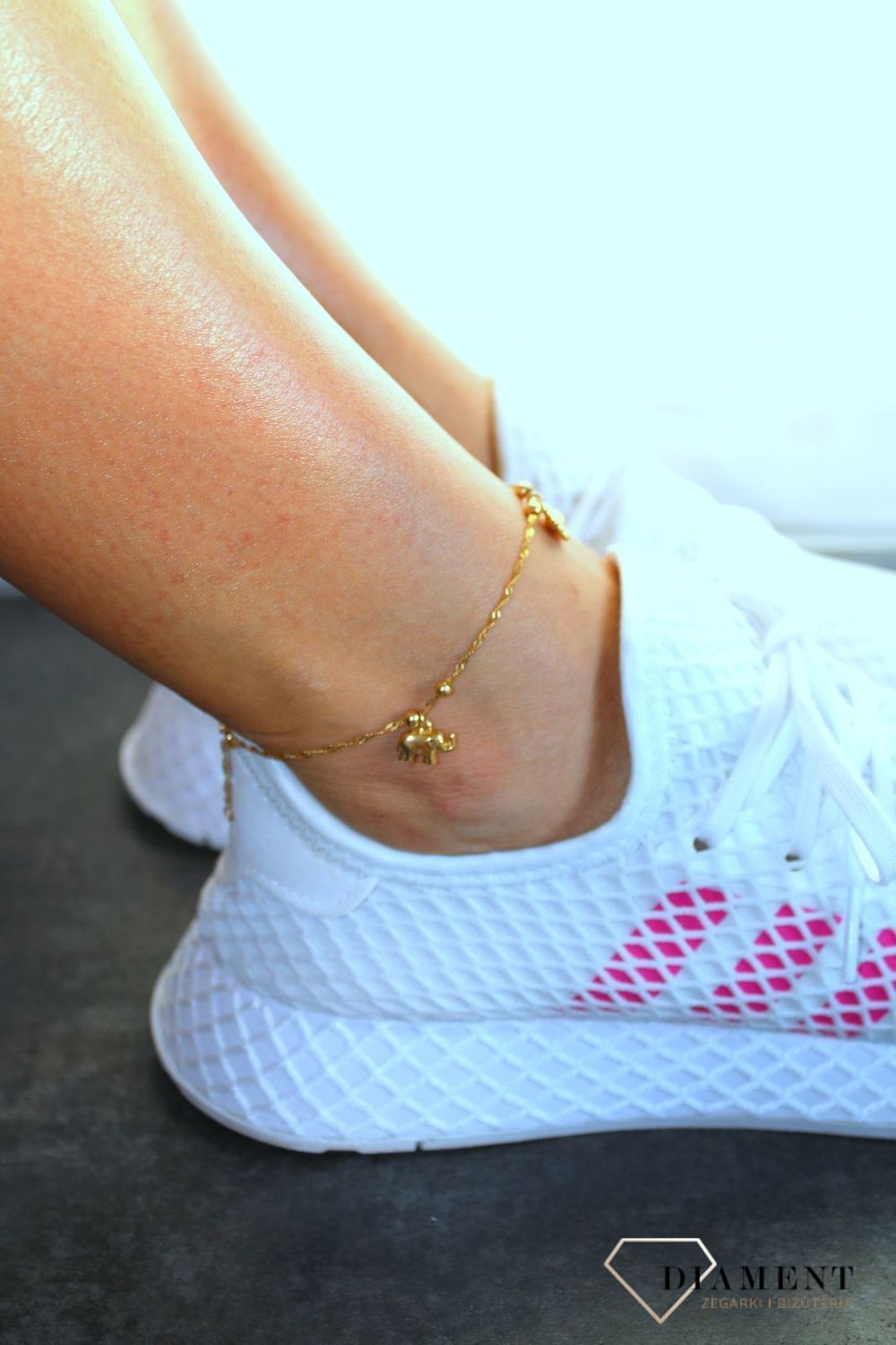 Złota bransoletka Apart na nogę z zawieszkami 585 BRA-000000-722-585v.jpg
