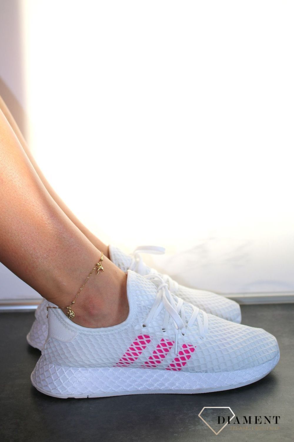 Złota bransoletka Apart na nogę z zawieszkami 585 BRA-000000-722-585v.jpg