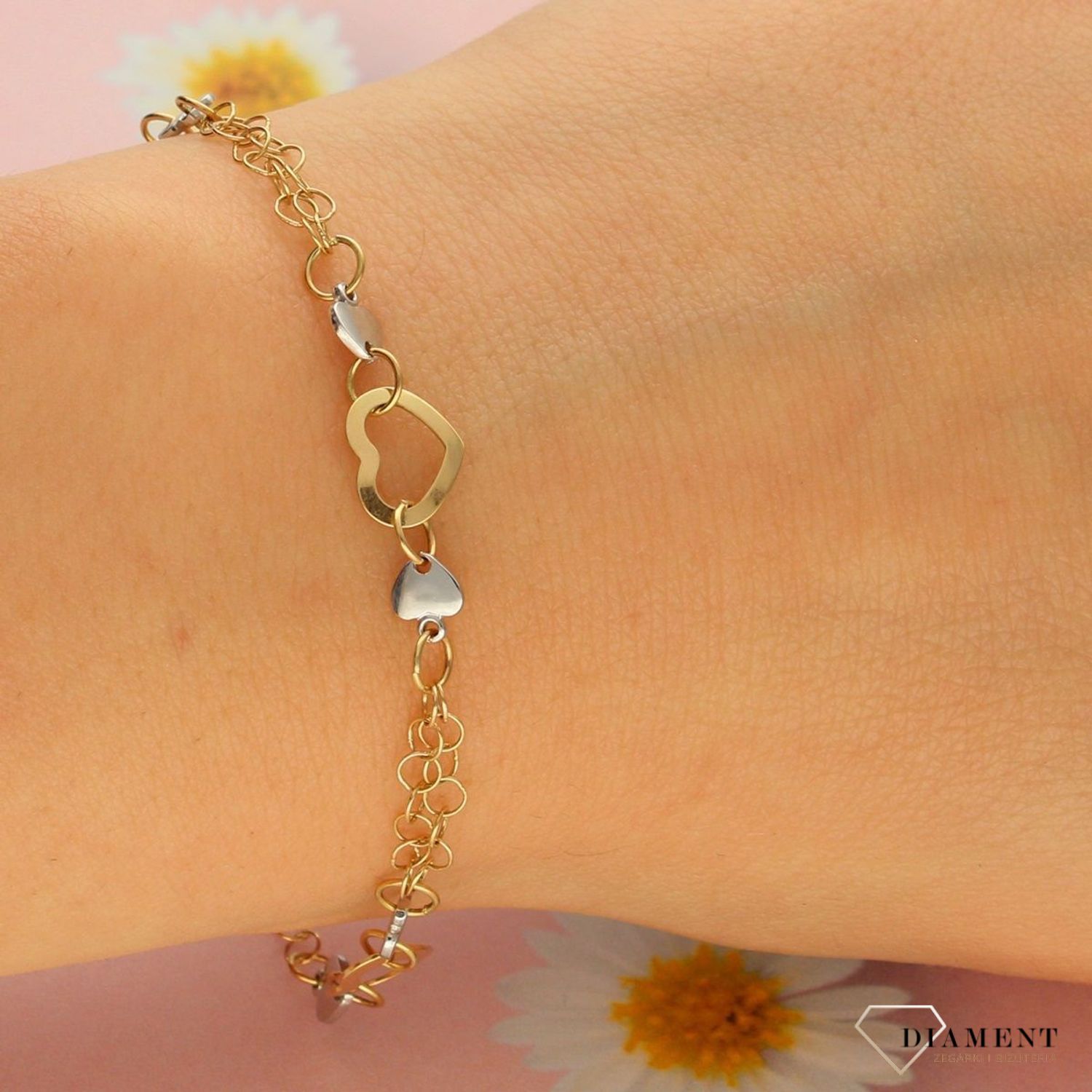 Złota bransoletka celebrytka 585 serduszka (1).jpg