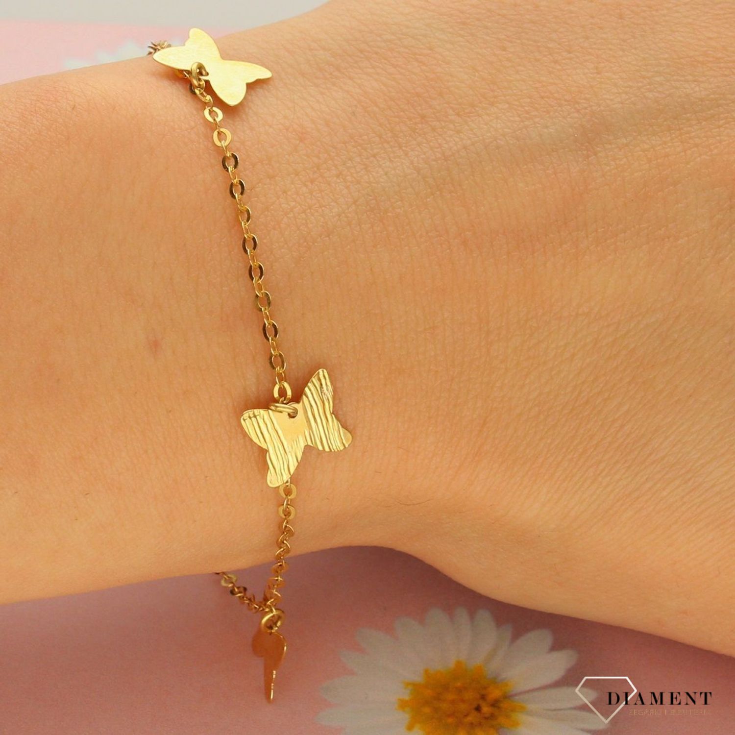 Złota bransoletka celebrytka 585 'wiszące motylki'  (1).jpg