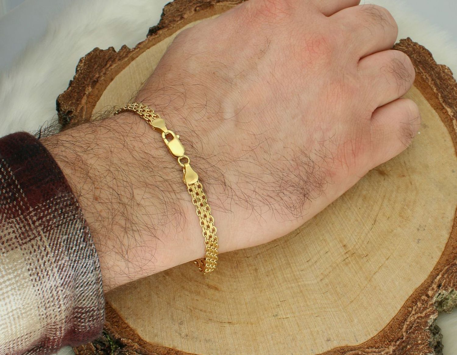 Bransoletka złota 585 Bismark Splot Bismark jest bardzo ciekawy oraz silny dzięki rzędom równoległych, owalnych ogniw połączonych ze sobą.1.jpg