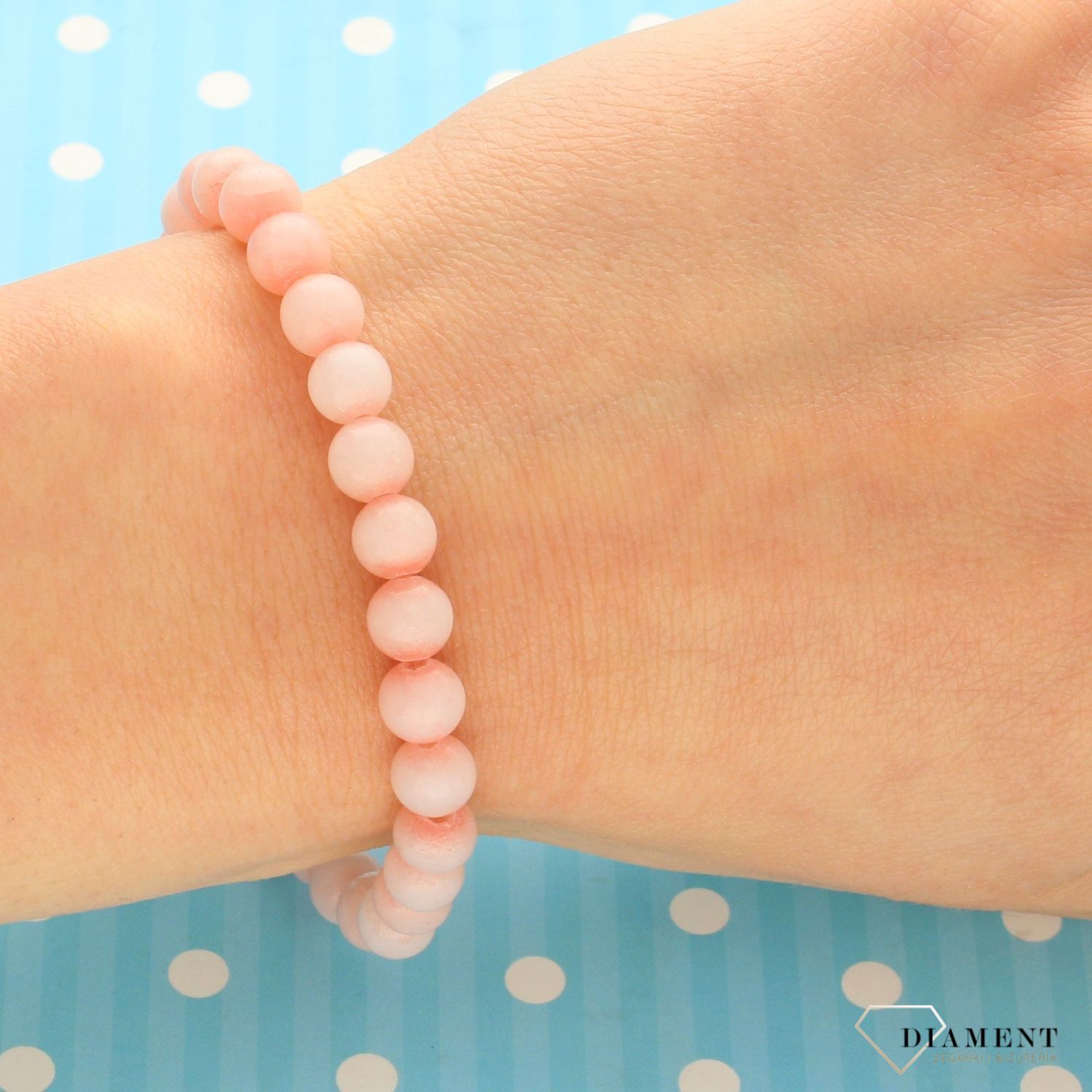 Bransoletka na gumce z różowych kamieni BY DZIUBEKA BRAMAKE083001000 (1).jpg