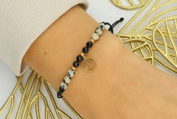 Elegancka bransoletka damska ze srebra próby 925 pozłacana, na czarnym sznurku z zawieszką drzewko szczęścia. Ozdobiona naturalnymi kamieniami jaspis i turmalin 1,70 g. Ściągane zapięcie, 2.jpg