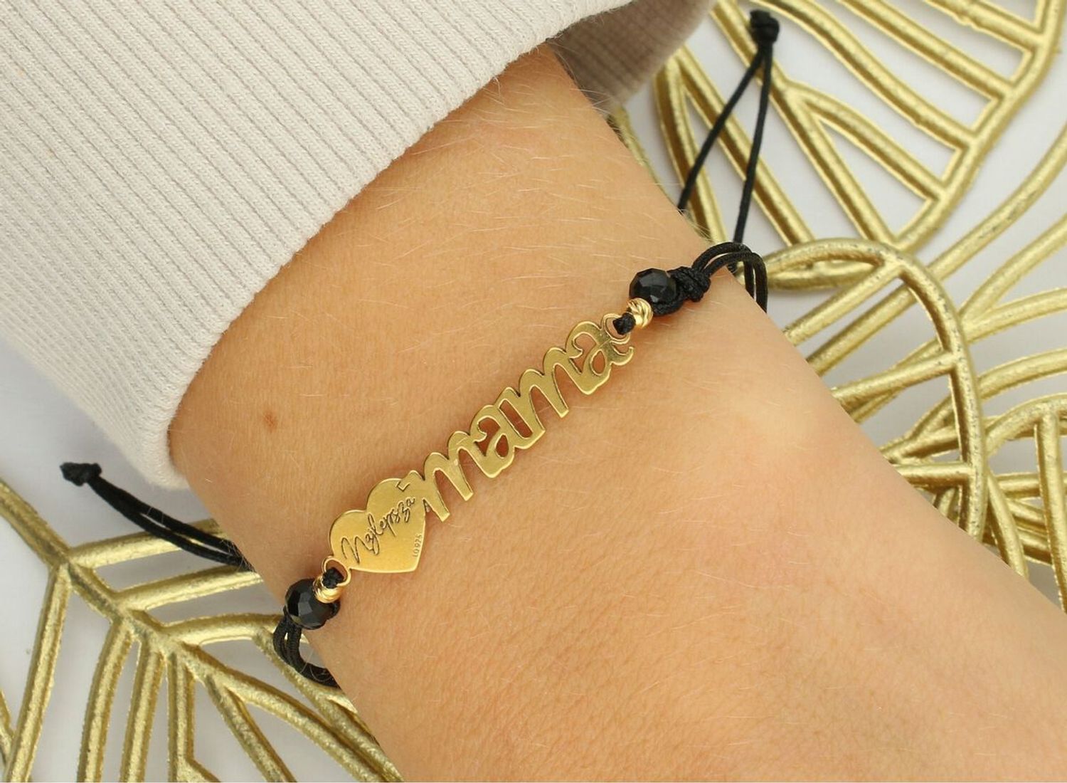 Elegancka bransoletka damska ze srebra próby 925, pozłacana, z zawieszką serduszko „Mama” i naturalnymi turmalinami 1,50 g. Regulowana długość, idealna na prezent.1.jpg