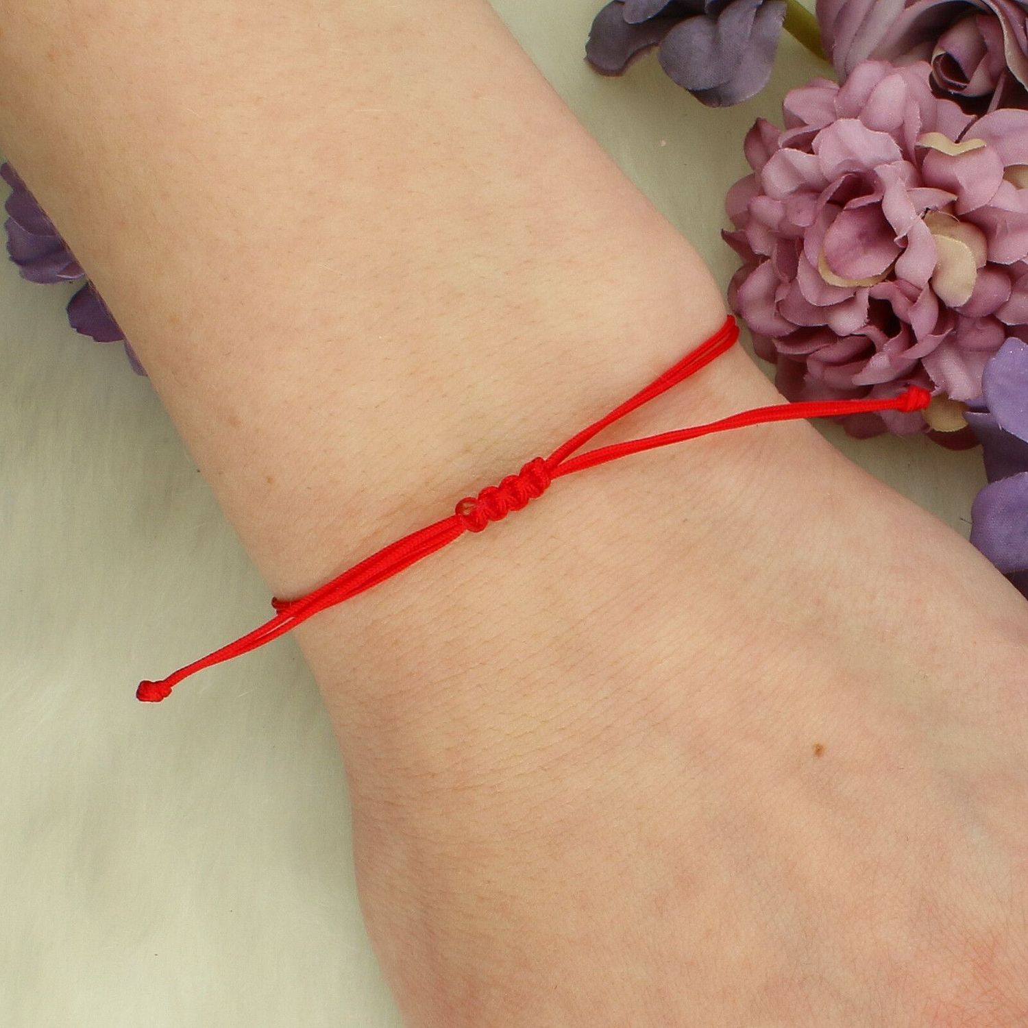 Bransoletka na czerwonym sznurku „Najlepsza Babcia” – srebro pozłacane 925, koral, kółko 1,3 cm pozłacana.jpg