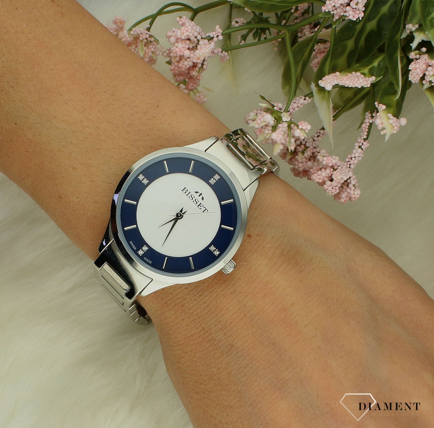 Damski zegarek Bisset Basilea na bransolecie BSBE45SISD03BX (2).jpg