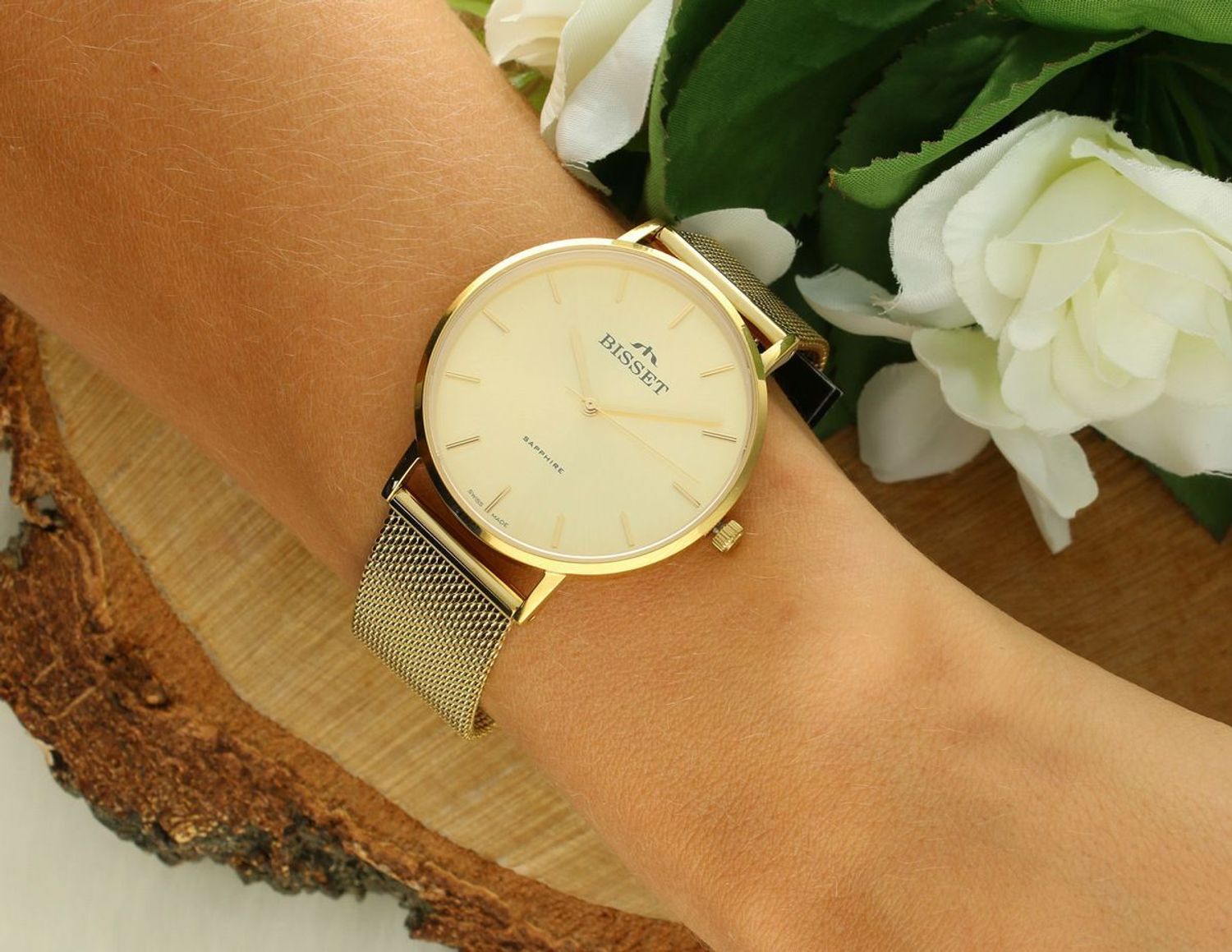 Bisset BSBF33GIGX03BX – elegancki szwajcarski zegarek klasyczny z złotą tarczą, szafirowym szkłem i stalową bransoletą G-Link z mikroregulacją. Luksus i trwałość w jednym.1.jpg