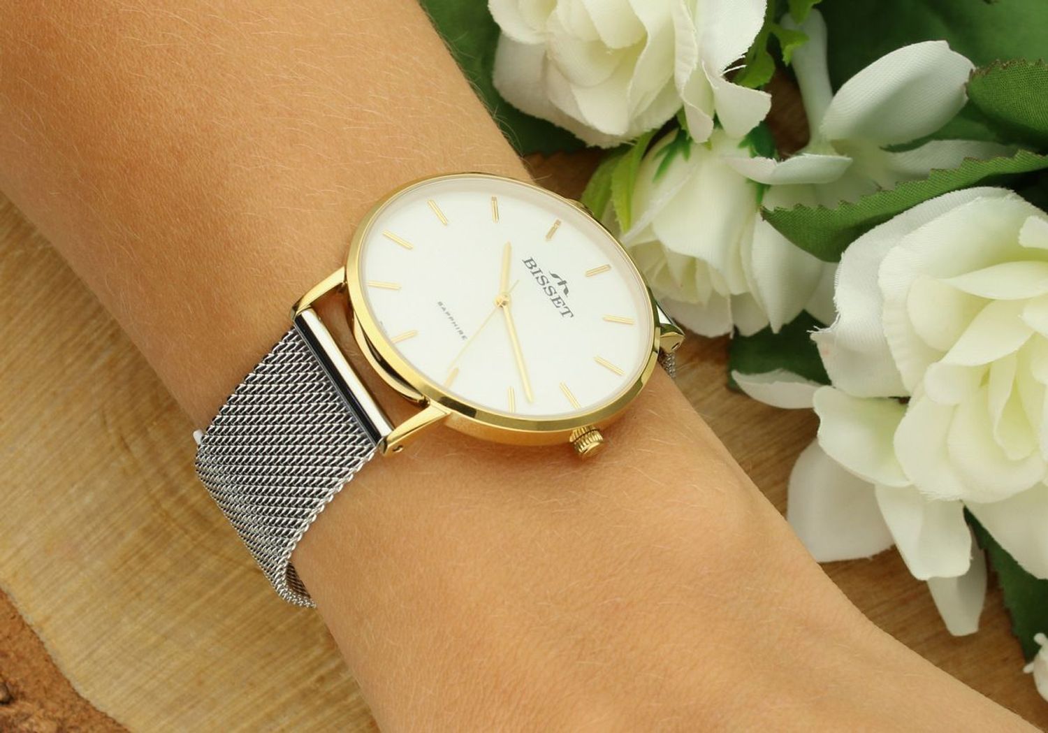 Bisset Brienz BSBF33GISX03BX – elegancki damski zegarek szwajcarski z mechanizmem RONDA SWISS EOL, złotą kopertą PVD, białą tarczą, stalowym paskiem mesh, szkłem szafirowym i wodoszczelnością 1.jpg