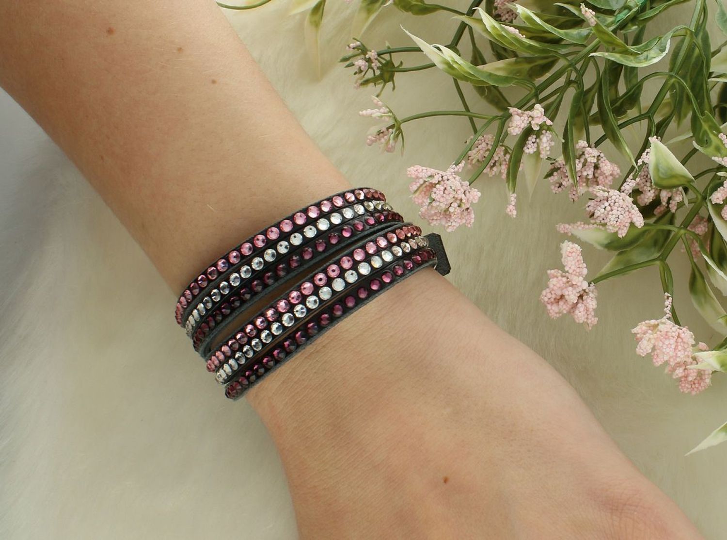 Bransoletka Spark Swarovski Gallant Amethyst, Rose i Peony Pink Alcantara.webp