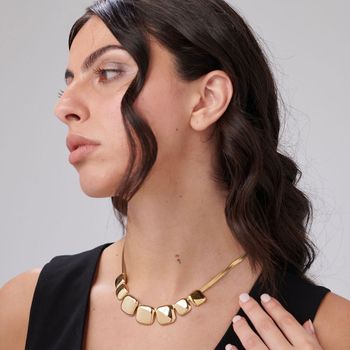 Odkryj naszyjnik Brosway MUSE ze stali 316L pokryty złotem PVD. Nowoczesny design, elegancja i styl – idealny na co dzień i jako prezent2.jpg