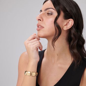 Bransoletka Brosway MUSE BUE12 ze stali 316L pokryta złotem PVD. Nowoczesny design i elegancja w jednym – idealna na co dzień i na prezent.2.jpg