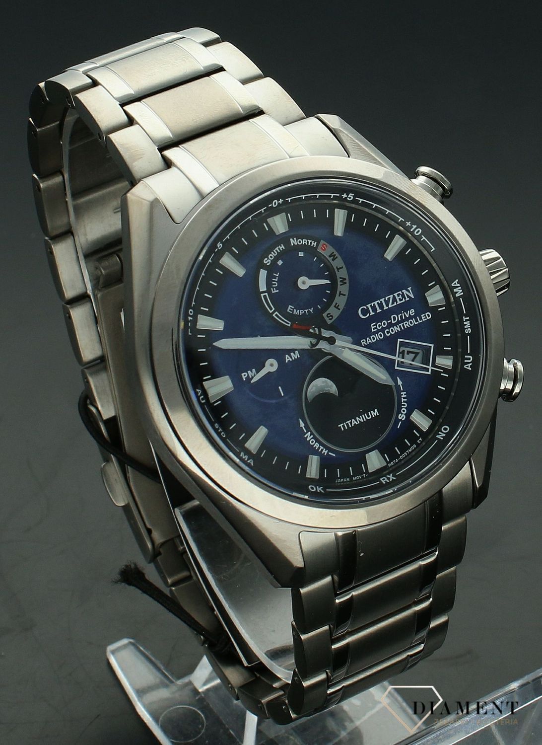 Zegarek męski Citizen Radio Controlled Tsuki-yomi Moonphase Eco-Drive BY1010-81L. Zegarek męski Citizen. Męski zegarek Eco-Drive solarny. Zegarek męski tytanowy Citizen. Zegarek męski z fazami księżyca Citize.jpg