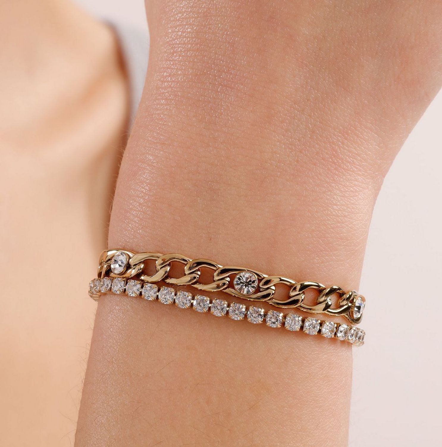 Bransoletka damska stalowa Brosway Symphonia Małe ogniwka z cyrkoniami BYM86.png