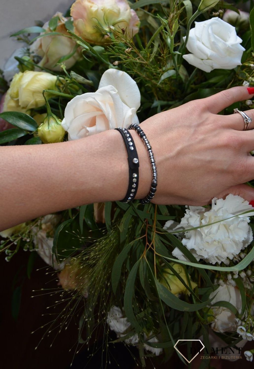 Bransoletka damska Swarovski czarna Tennis Solo Crystal BZTR1CZCX.jpg