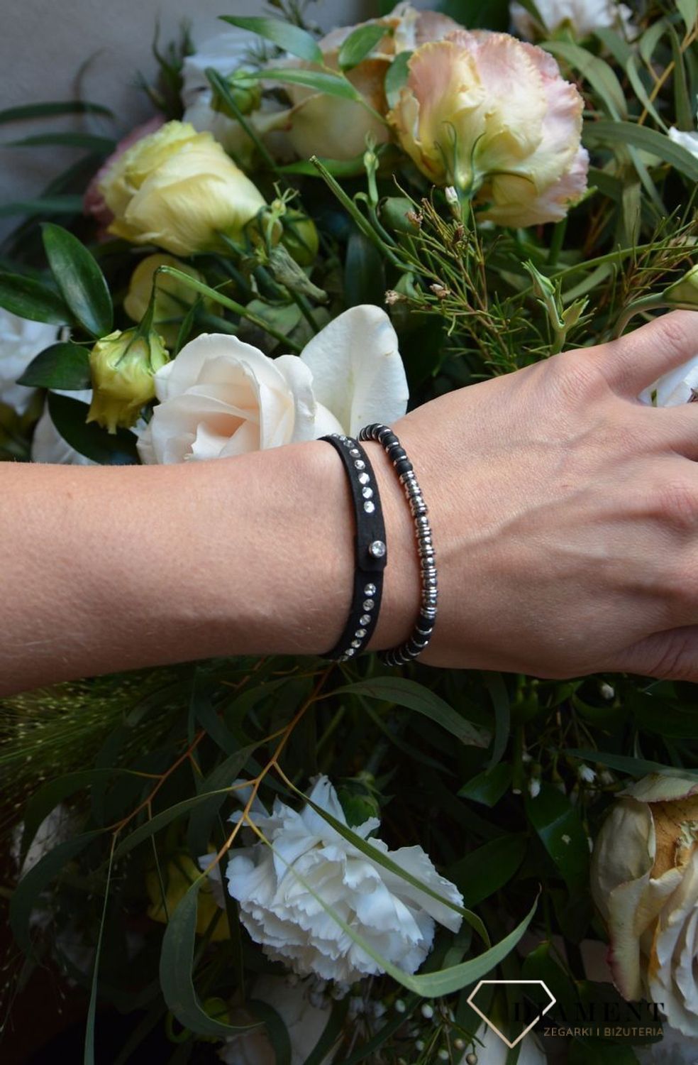 Bransoletka damska Swarovski czarna Tennis Solo Crystal BZTR1CZCX.jpg