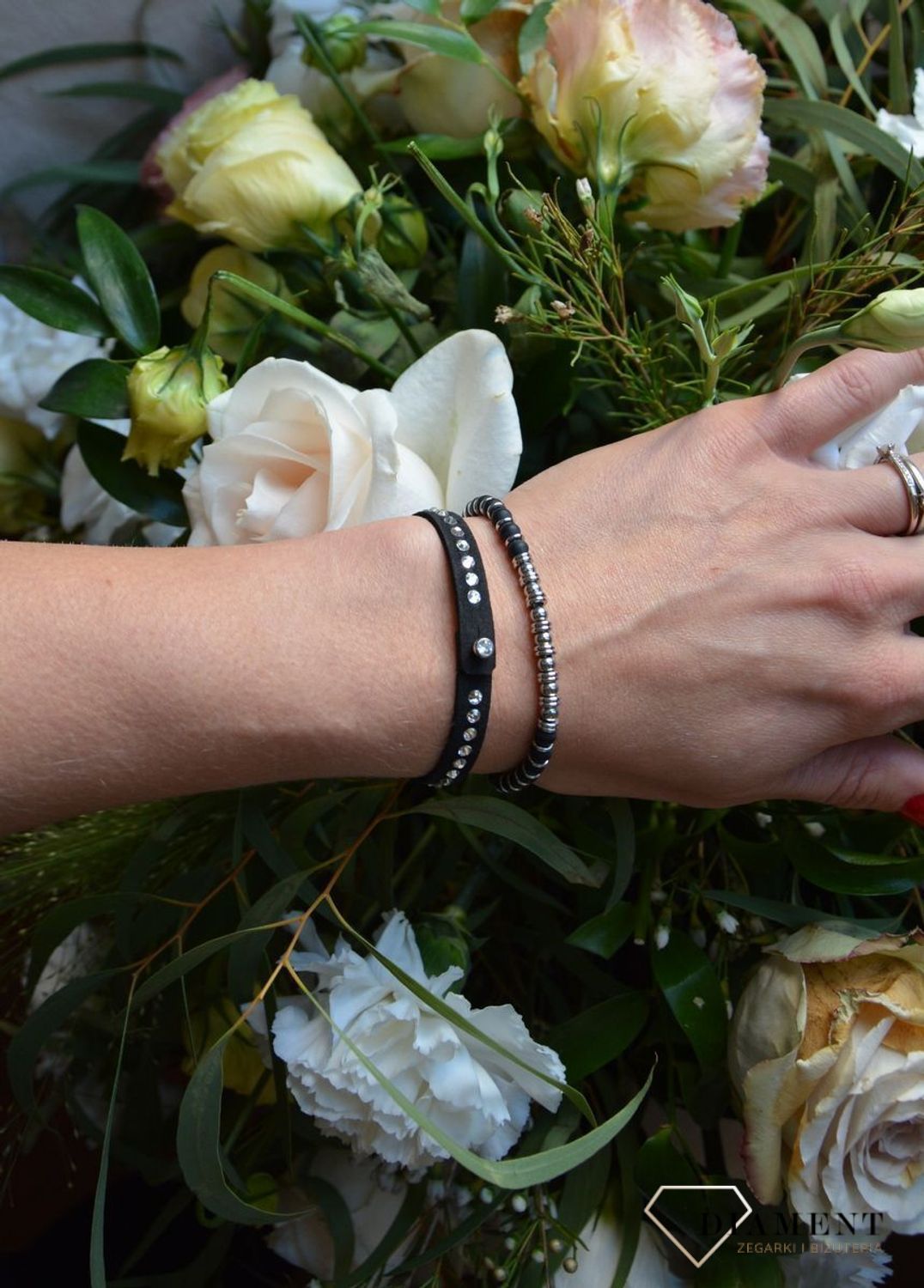 Bransoletka damska Swarovski czarna Tennis Solo Crystal BZTR1CZCX.jpg