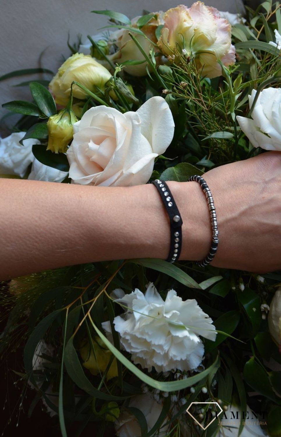 Bransoletka damska Swarovski czarna Tennis Solo Crystal BZTR1CZCX.jpg