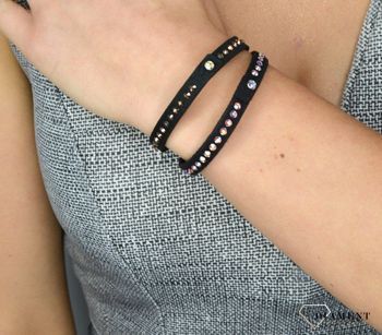 Bransoletka czarna z miedzianymi kryształami Swarovski Tennis Solo BZTR1CZRG będzie idealnie pasować do sukienki wieczorowej (9).JPG