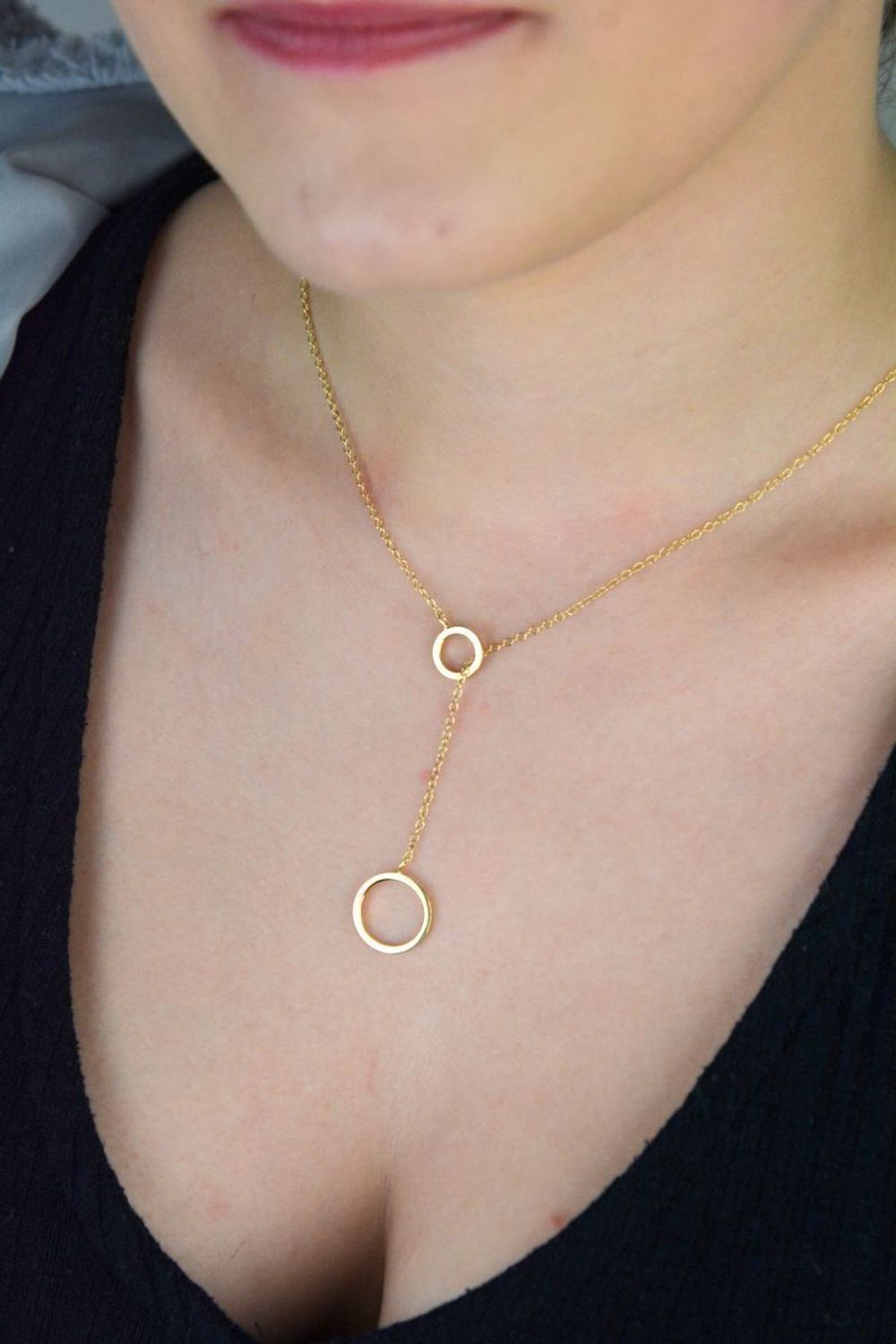 Pozłacany naszyjnik Dall'acqua – srebro 925, krawatka z kółeczkiem.jpg