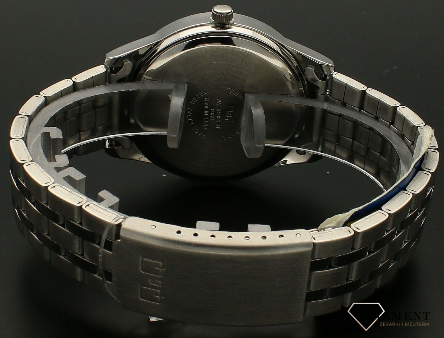 Zegarek męski QQ na bransolecie C00A-001P.jpg