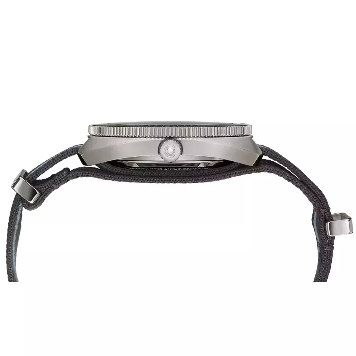 Zegarek męski Certina Limited Edition DS-2 Tourning Bezel Sea Turtle Conservancy C024.607.48.051.10 to edycja specjalna nurkowego czasomierza dla mężczyzn ceniących sobie jakość wykonania oraz ponadczasowy design. Jego stylowy wygląd wyróżni.jpg