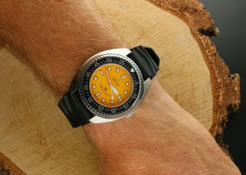 Zegarek męski Certina Ds Super PH1000M Limited Edition 44mm C024.907.17.281.10 . Męski zegarek automatyczny. Zegarki Certina z oryginalnego źródła. Zegarek męski Certina powermatic 80. Zegarek dla nurków (2).jpg
