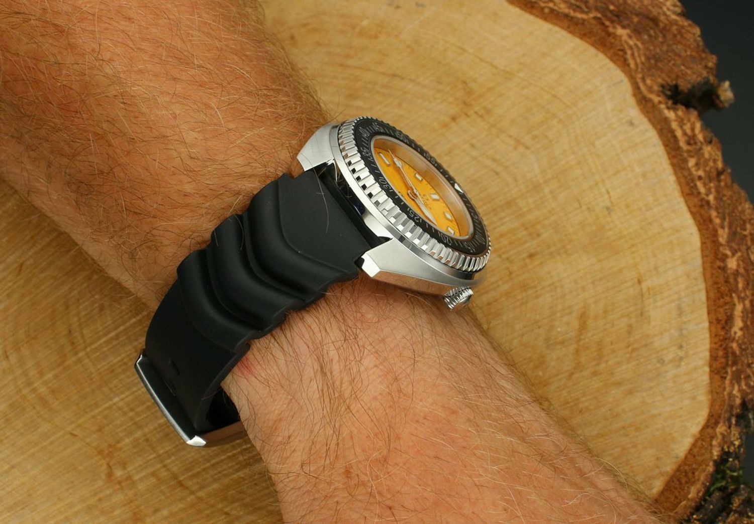 Zegarek męski Certina DS SUPER PH1000M Limited Edition 44mm C024.907.17.281 (2).jpg