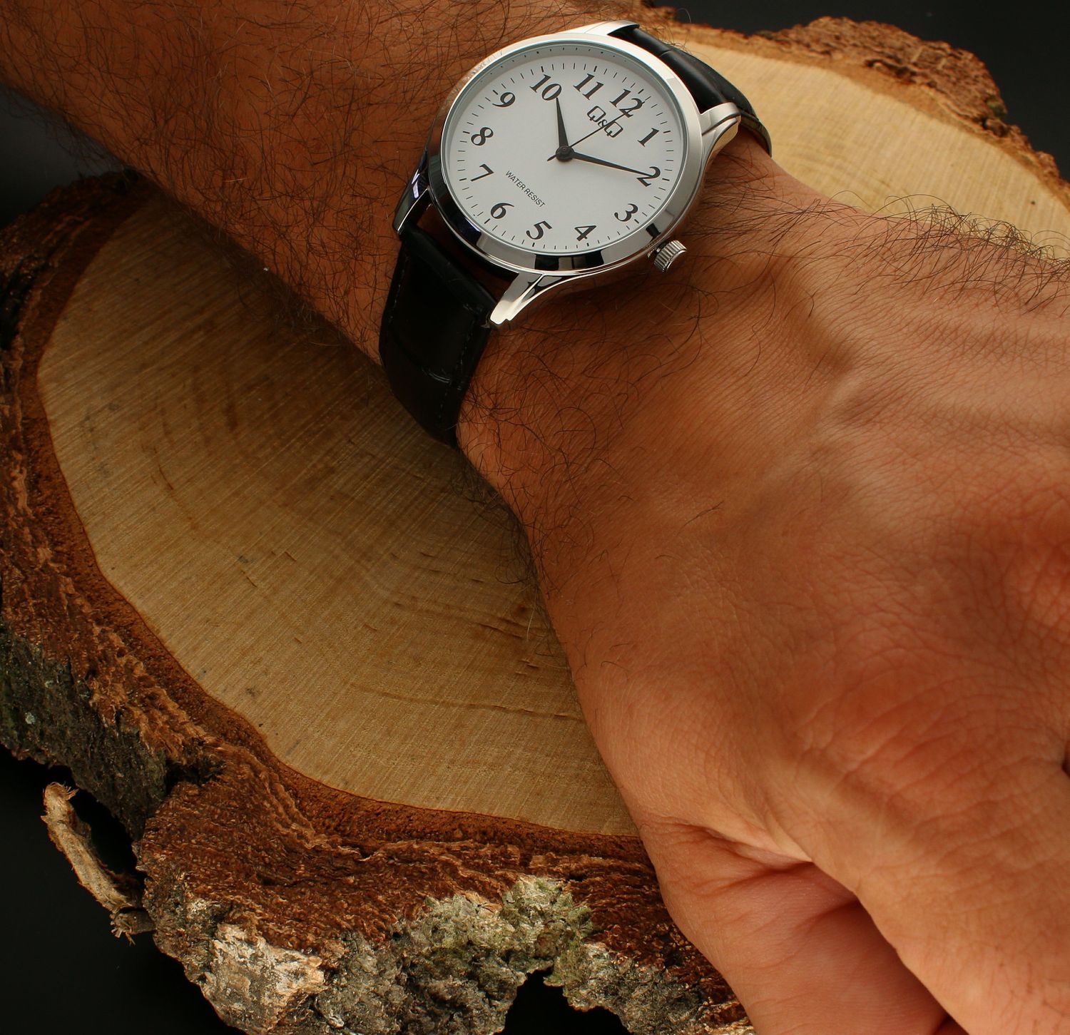 Zegarek męski QQ na czarnym pasku C02A-007P.jpg