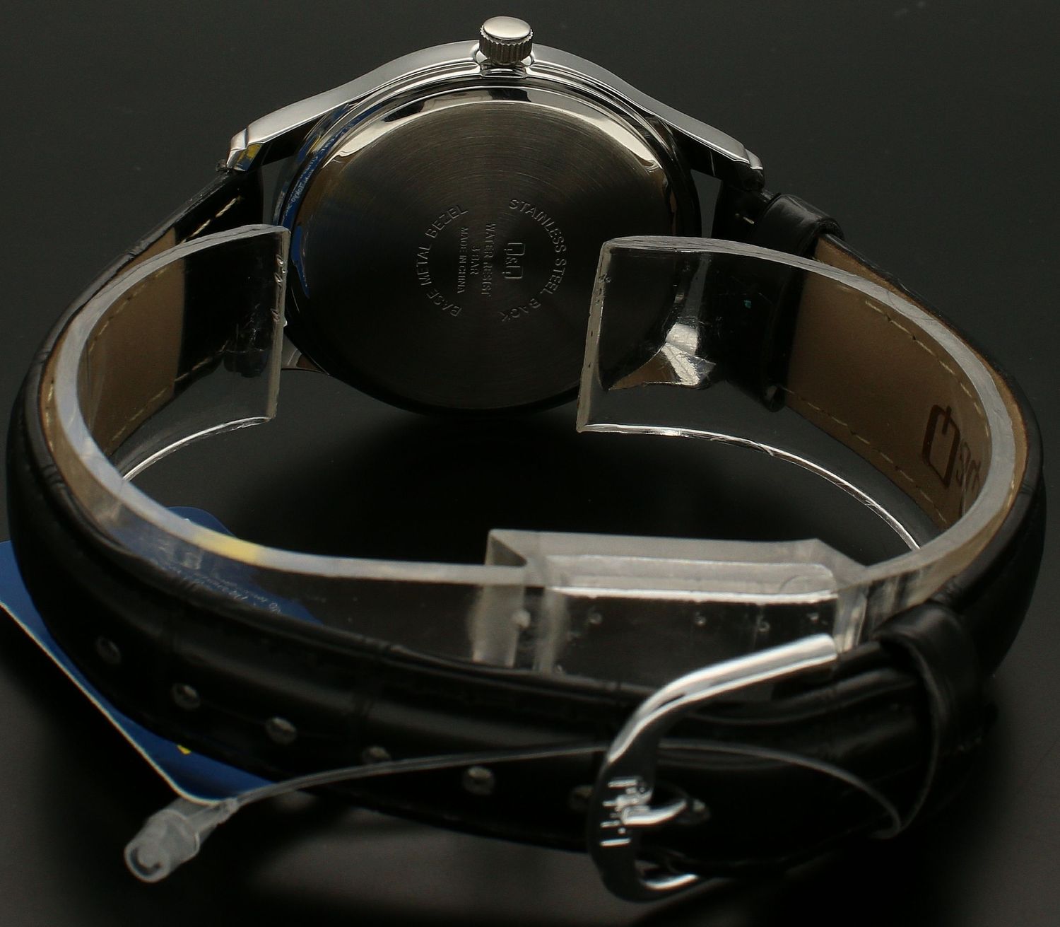 Zegarek męski QQ na czarnym pasku C02A-007P.jpg