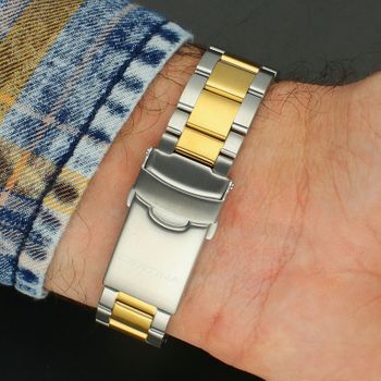 Zegarek męski Certina DS Action Diver Automatic C032.807.22.051.01 – Powermatic 80, 300 m, zielony bezel, OUTLET zapięcie zegarka.jpg