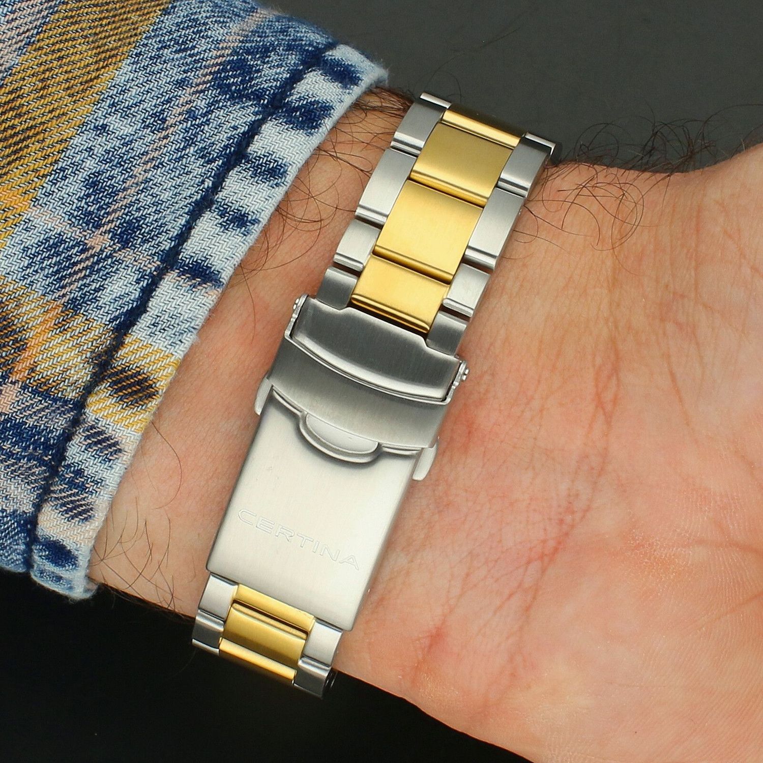 Zegarek męski Certina DS Action na złoto-srebrnej bransolecie Powermatic 80.jpg