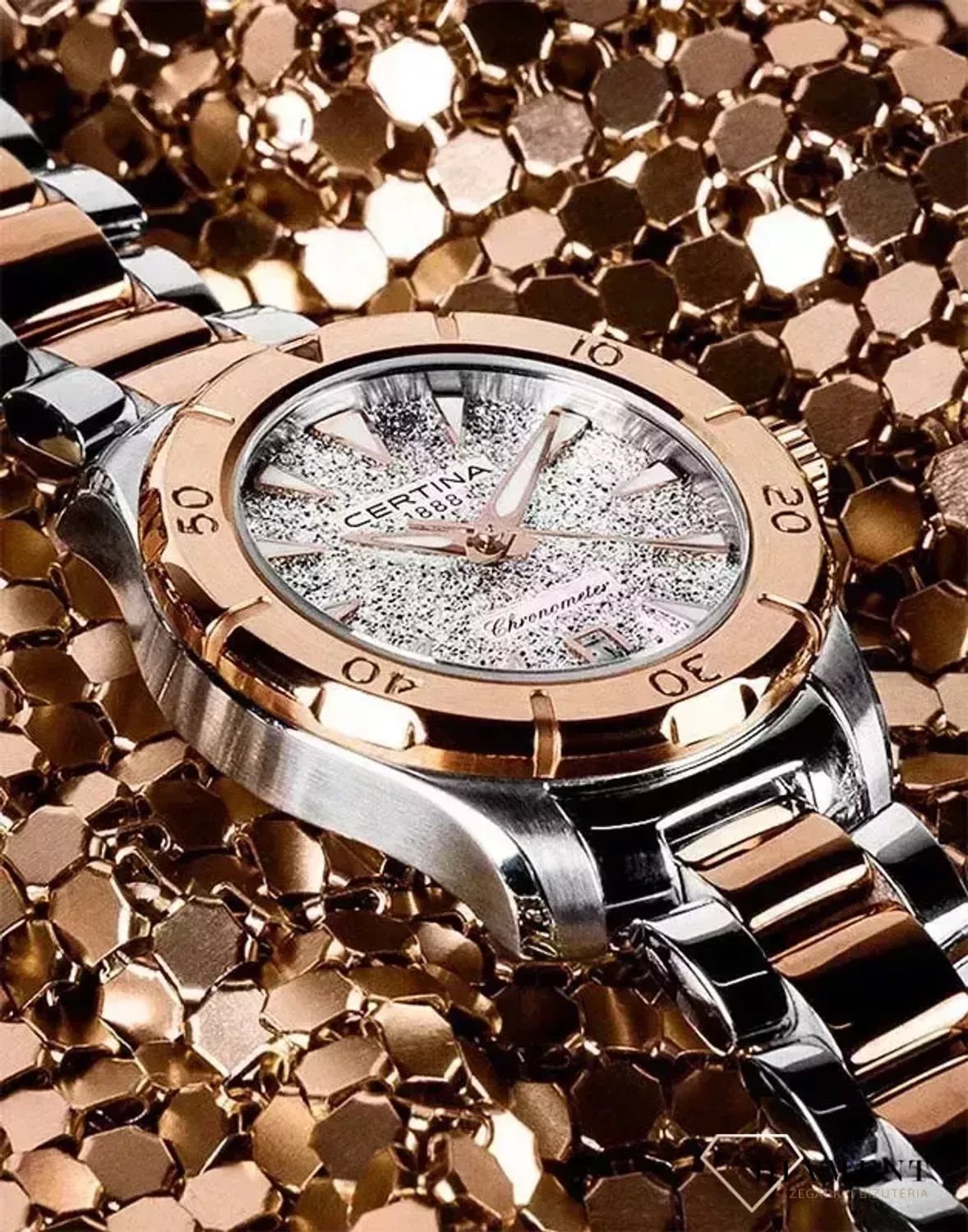 Zegarek damski na bransolecie C032.951.22.031.00 w połączeniu koloru srebrnego i różowego złota (1).jpg